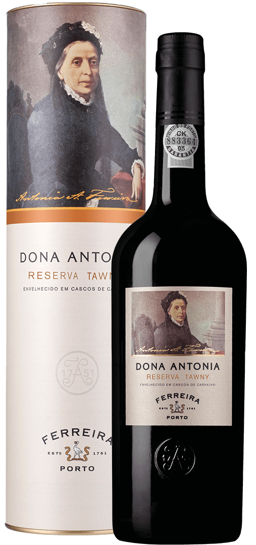 Taça de vinho do Porto Ferreira Dona Antónia Tawny, reserva, da marca Casa Ferreirinha, com cor âmbar e aroma frutado.