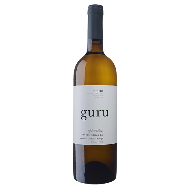 Vinho Guru da Wine and Soul, garrafa de vinho tinto com rótulo detalhado, em fundo neutro.