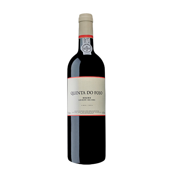 Garrafas de vinho Quinta do Fojo em formato grande de 3 litros, da marca Quinta de Fojo, destaque para o rótulo na embalagem.