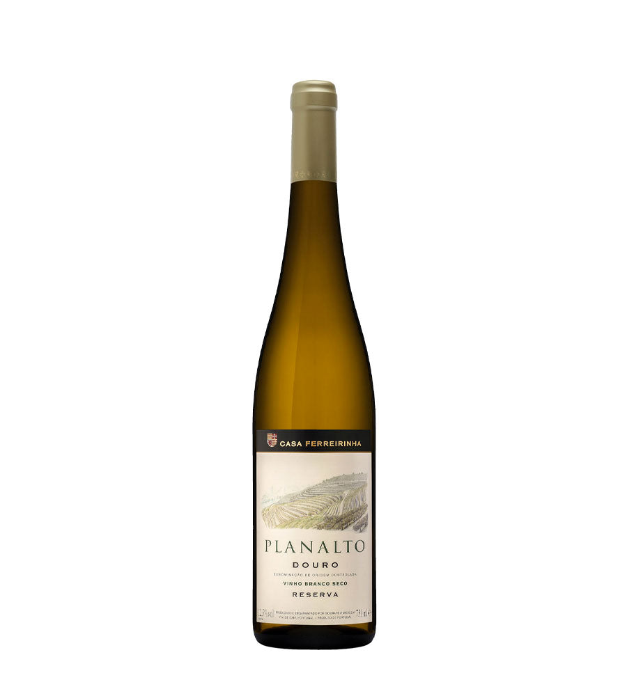 Vinho branco Planalto Branco da marca Sogrape, garrafa com rótulo elegante e tampa de metal, em fundo neutro.