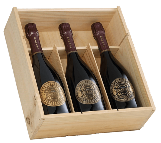 Conjunto de garrafas de champagne Jeeper Millesime Vintage brut 2005 a 2008, em embalagem de cofret elegante.