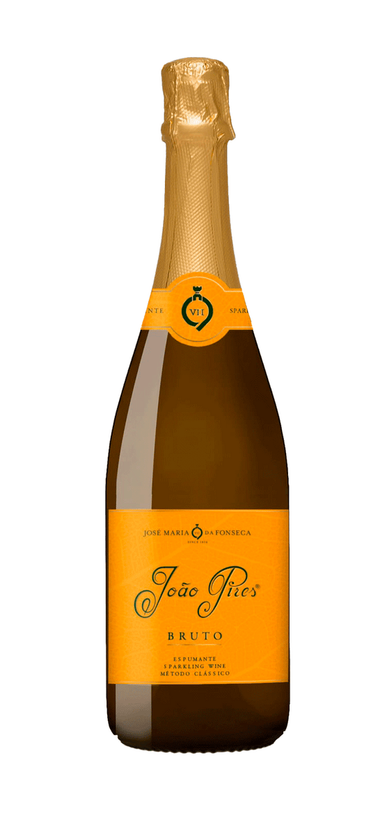 Espumante Joao Pires Brut da Jose Maria Fonseca, garrafa com rótulo elegante, pronto para celebração.