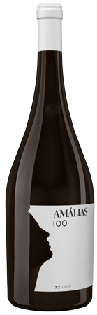Garrafeira Amalias 100 Anos Tinto Magnum, garrafa de vinho tinto de 2020, com rótulo comemorativo e rótulo tradicional.