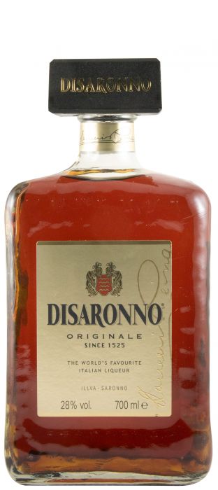Licor Disaronno da marca Illva Saronno, com garrafa de vidro e rótulo elegante, exposto sobre superfície clara.