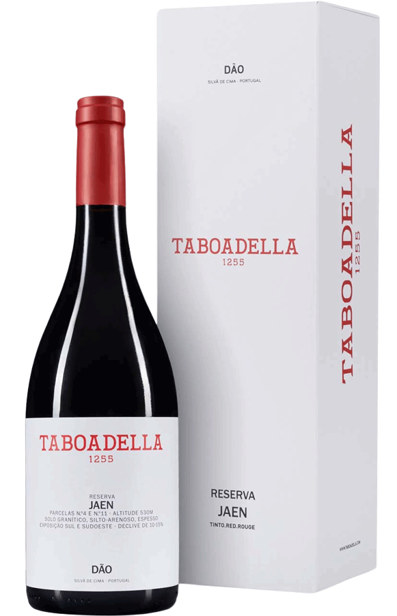 Vista da garrafa de vinho Taboadella Jaen Magnum Reserva Tinto 2020 em grande formato, com rótulo detalhado e cápsula dourada.