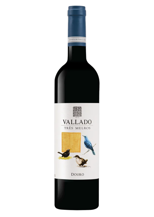 Taça de vinho tinto Quinta do Vallado Vallado 3 Melros, vidro transparente com vinho tinto na imagem.