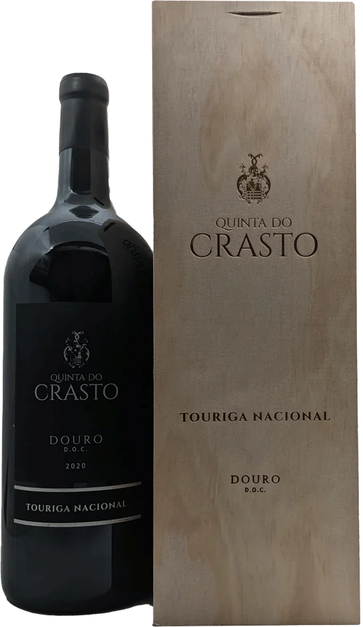 Taça de vinho tinto Quinta do Crasto Touriga Nacional Magnum, garrafa de 3 litros, envelhecida e de alta qualidade.