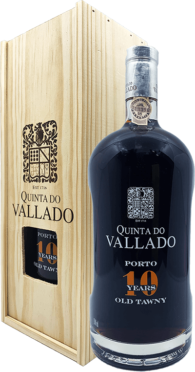 Garrafa Magnum de Quinta do Vallado Tawny 10 Anos, vinho do Porto em grande formato, com rótulo e tampinha visíveis.