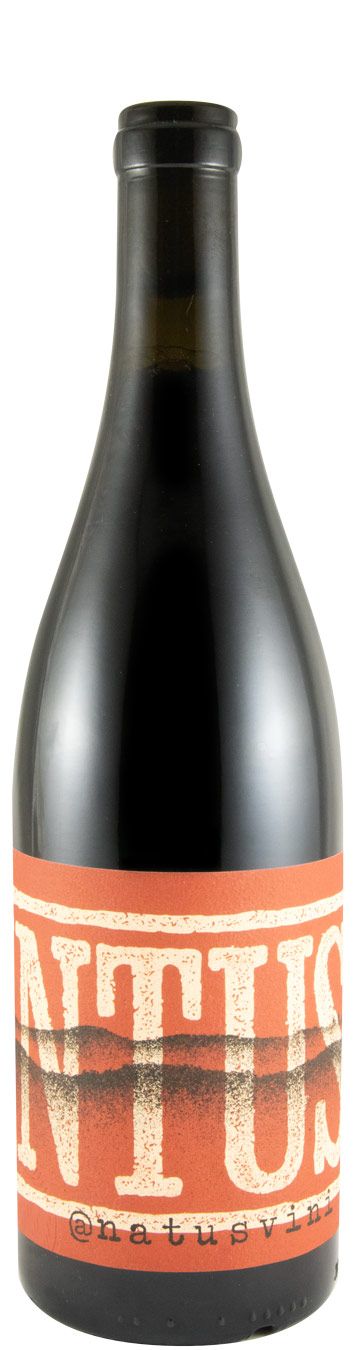 Vinho tinto Intus da Hamilton Reis em garrafa, com rótulo elegante, pronto para servir.