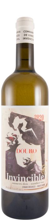 Taça de vinho branco Invencível Nº2, do fabricante Companhia de Vinhos Invencível, refletindo a cor do vinho na taça.