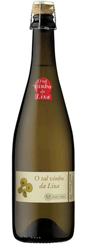 Vinho Verde branco O Tal Vinho da Lixa, garrafa com rótulo colorido, destaque para o nome e a marca.