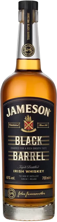 Garrafa de whisky Jameson Black Barrel destilados, com rótulo preto e dourado, em fundo branco.