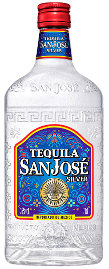 Garrafa de Tequila San Jose Silver, destilado de marca San Jose, com rótulo prateado e design tradicional, sobre fundo neutro.