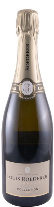 Taça de champagne Louis Roederer Collection 243 com garrafa de Louis Roederer ao fundo, destaque para o rótulo da bebida.