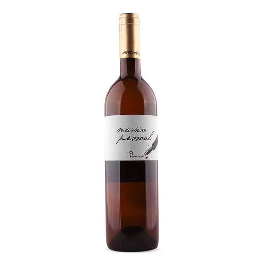 Vinho branco Alves de Sousa Reserva Pessoal 2006, garrafa elegante com rótulo detalhado, destaque para vinho de alta qualidade.