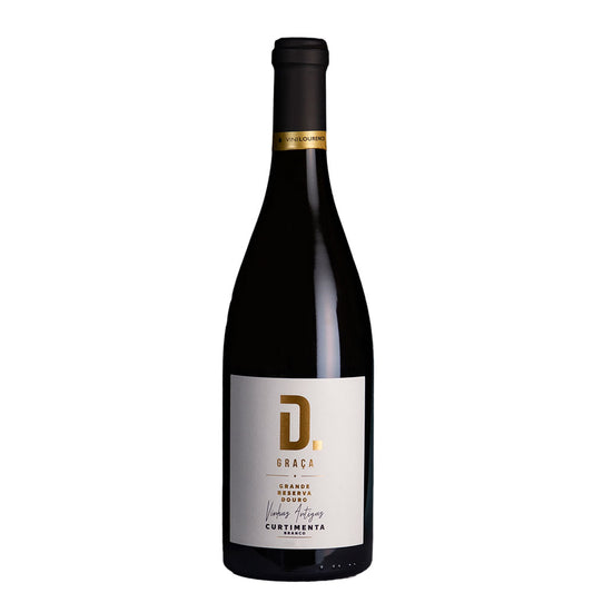 Vinho Dona Graca Grande Reserva Curtimenta da Vini Lourenço com garrafa de vinho branco e rótulo detalhado.