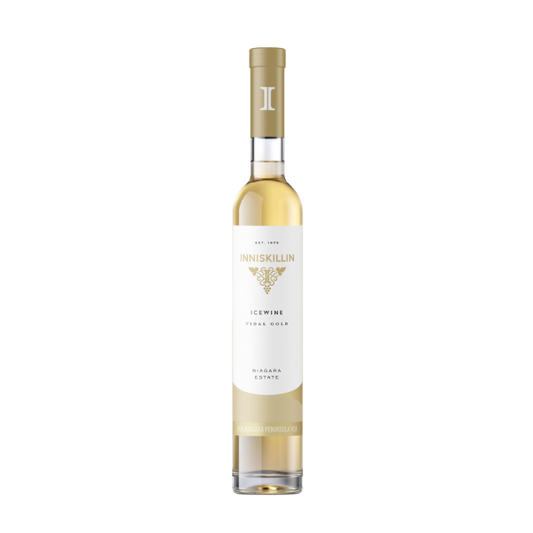 Vinho de colheita tardia Inniskillin Ice Wine Gold da Garrafeira, garrafa dourada sobre fundo neutro.