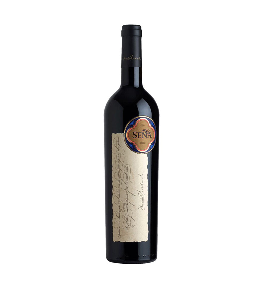 Vinho Sena 2018, vinho chileno do mundo, garrafa elegante com rótulo detalhado, ideal para apreciadores de vinhos internacionais