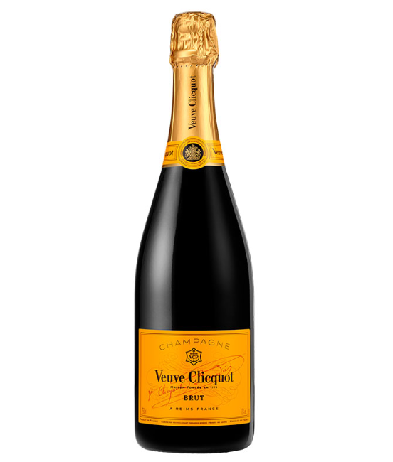 Garrafa de Champagne Veuve Clicquot Cart June com rótulo amarelo e detalhes dourados, em taça de cristal.