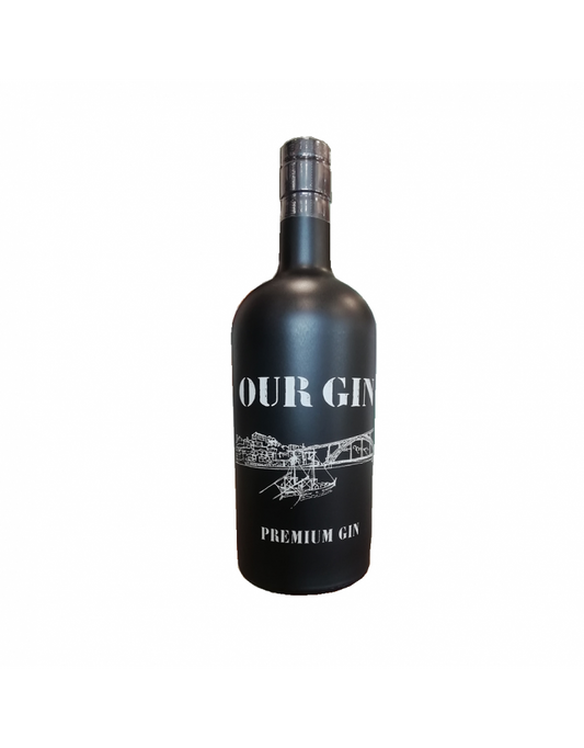 Garrafa de Gin Our Gin Premium Dry Gin da marca CAISTOUR, LDA, destilado de sabor seco e sofisticado.