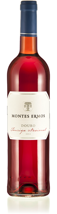 Vinho Montes Ermos Rosé da Adega Cooperativa de Freixo de Espada à Cinta, garrafa de vinho rosé com rótulo detalhado.